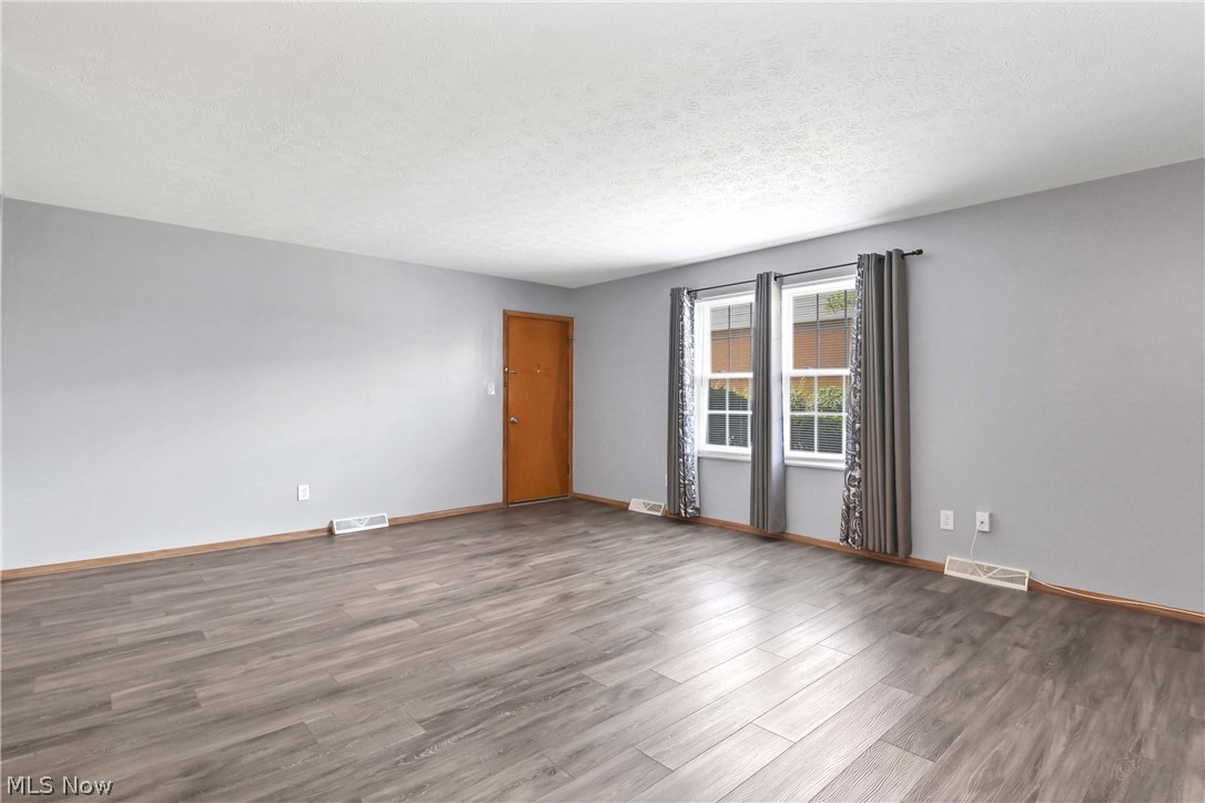 2793 Pease Drive Rocky River OH 44116