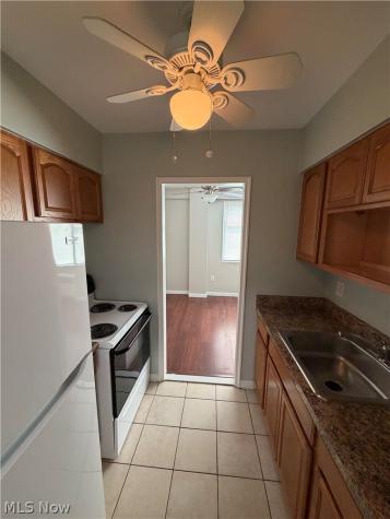 11820 Edgewater Drive Lakewood OH 44107