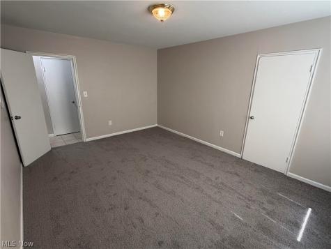 11820 Edgewater Drive Lakewood OH 44107