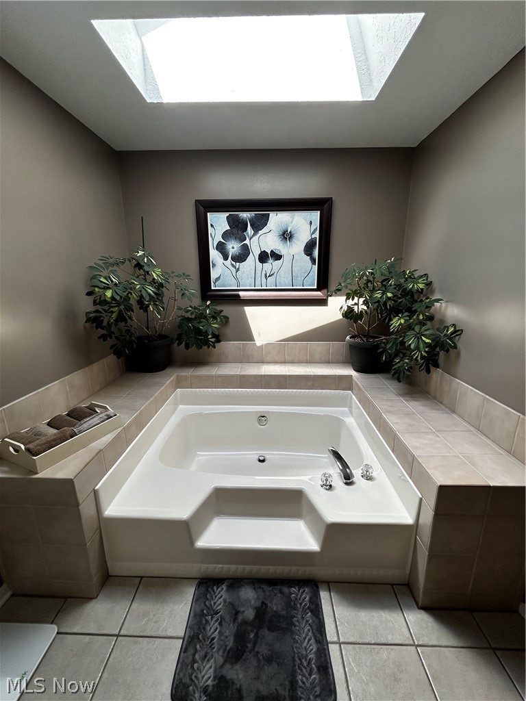 9605 E Idlewood Drive Twinsburg OH 44087