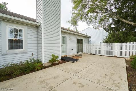 928 Sturbridge Drive Akron OH 44313