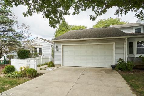 928 Sturbridge Drive Akron OH 44313
