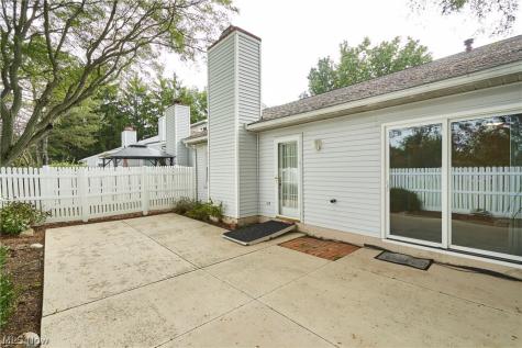 928 Sturbridge Drive Akron OH 44313