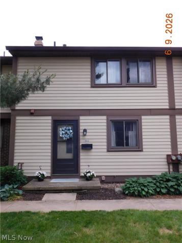 934 Hampton Ridge Drive Akron OH 44313