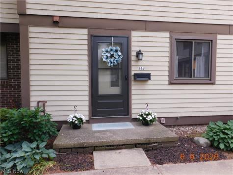 934 Hampton Ridge Drive Akron OH 44313