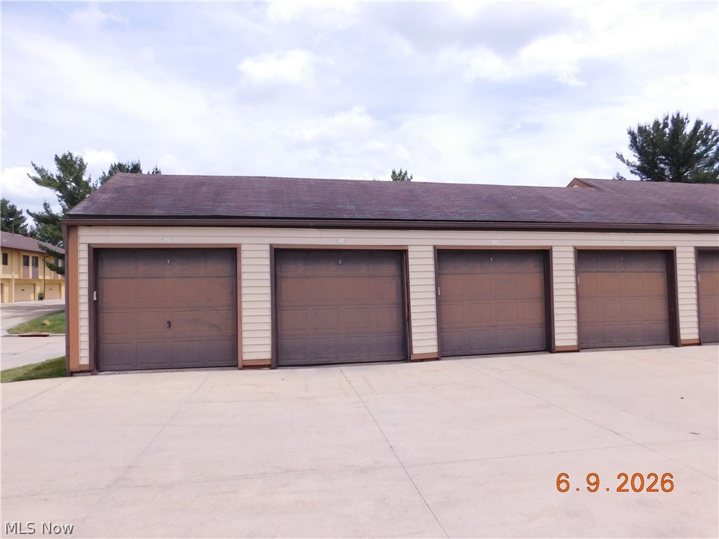 934 Hampton Ridge Drive Akron OH 44313