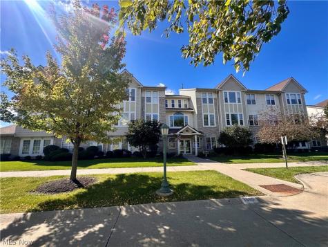3660 Morningside Way Lorain OH 44053