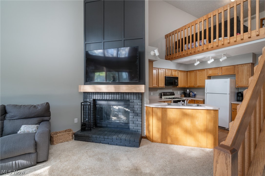 119 Ambleside Way Amherst OH 44001