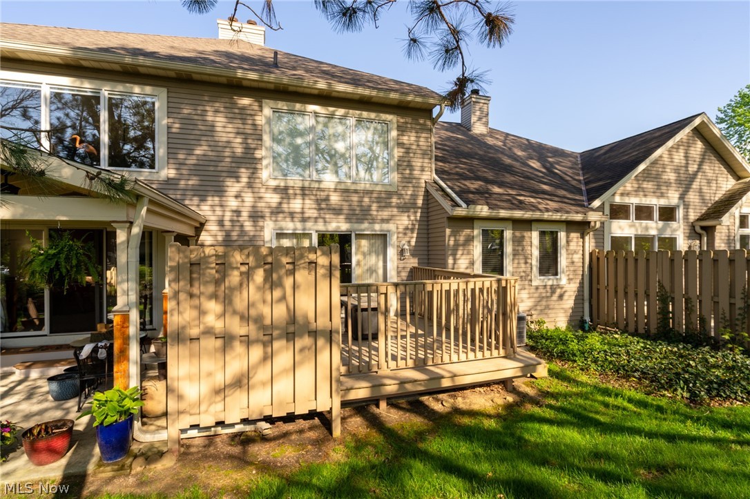 119 Ambleside Way Amherst OH 44001