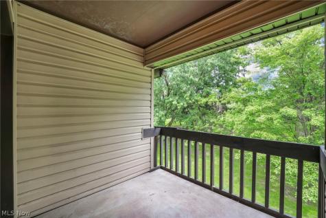 6330 Greenwood Northfield OH 44067