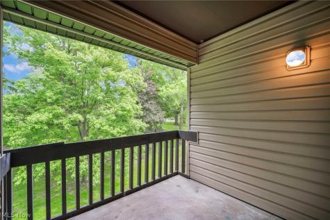 6330 Greenwood Northfield OH 44067