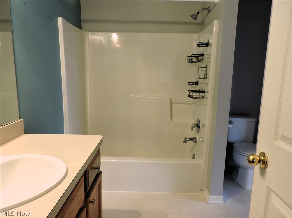 191 Meander Lane Elyria OH 44035