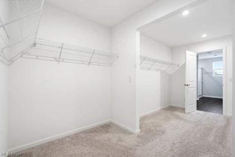 850 Dipper Lane Aurora OH 44202