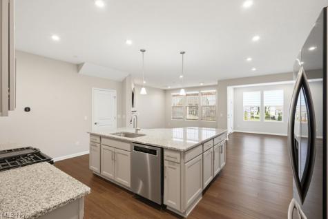 850 Dipper Lane Aurora OH 44202
