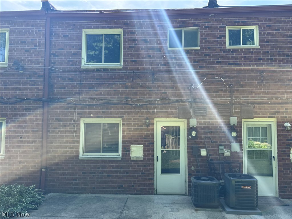 4393 Fairway Drive Cleveland OH 44135