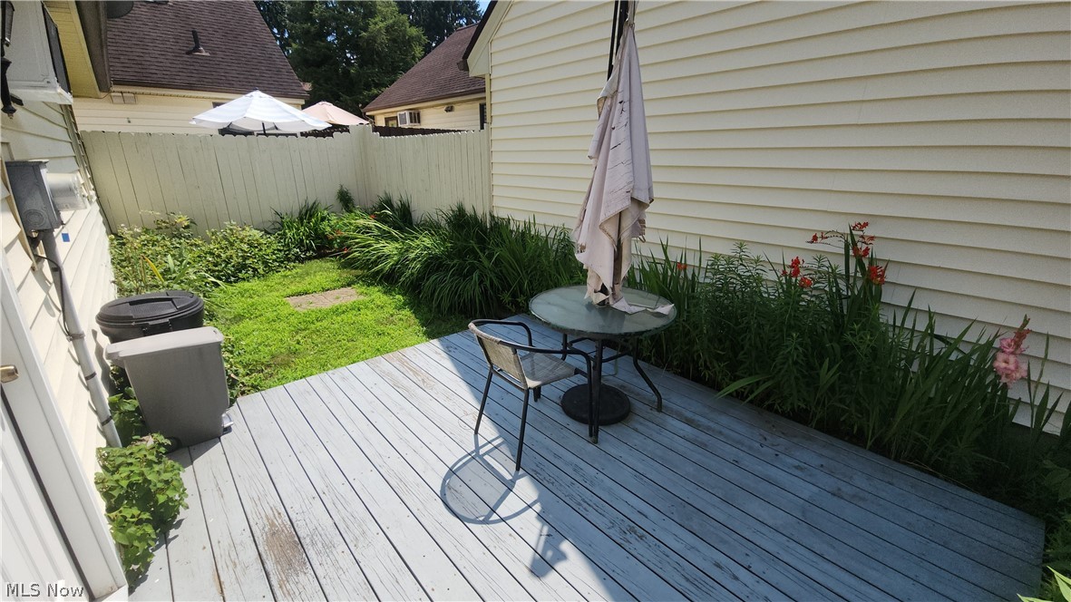 46103 New England Square New Waterford OH 44445