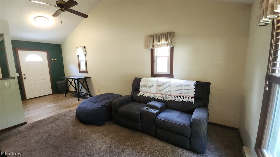 46103 New England Square New Waterford OH 44445