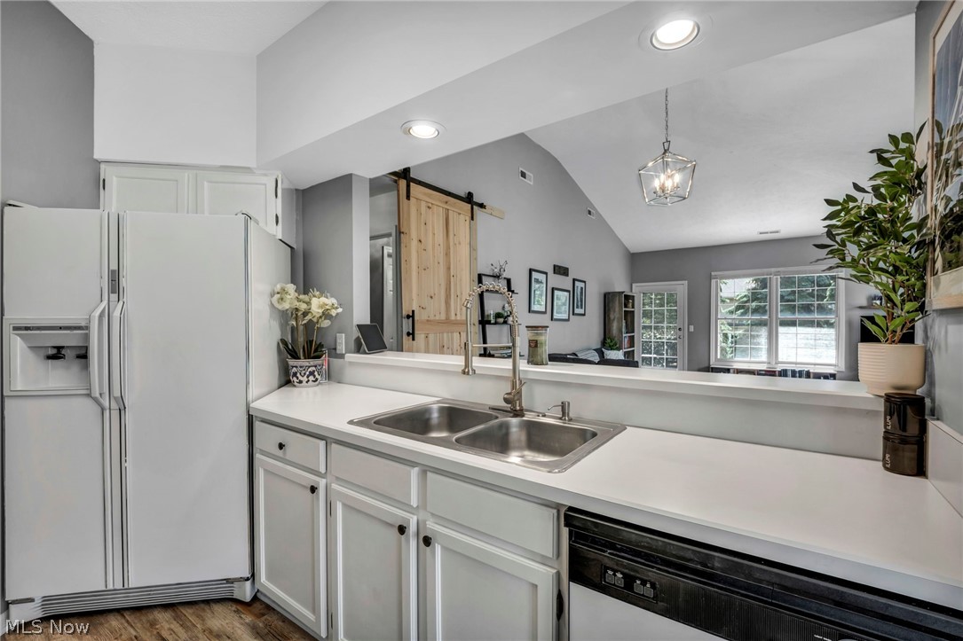 491 Eagle Trace Mayfield Heights OH 44124
