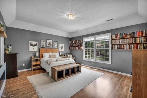 491 Eagle Trace Mayfield Heights OH 44124