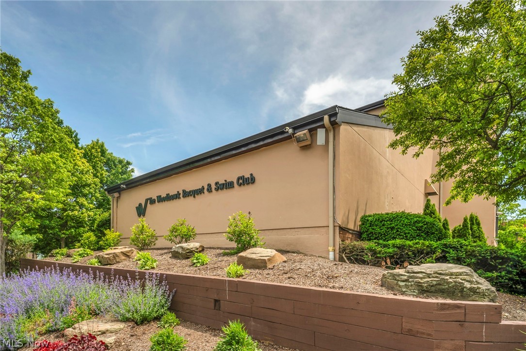 491 Eagle Trace Mayfield Heights OH 44124