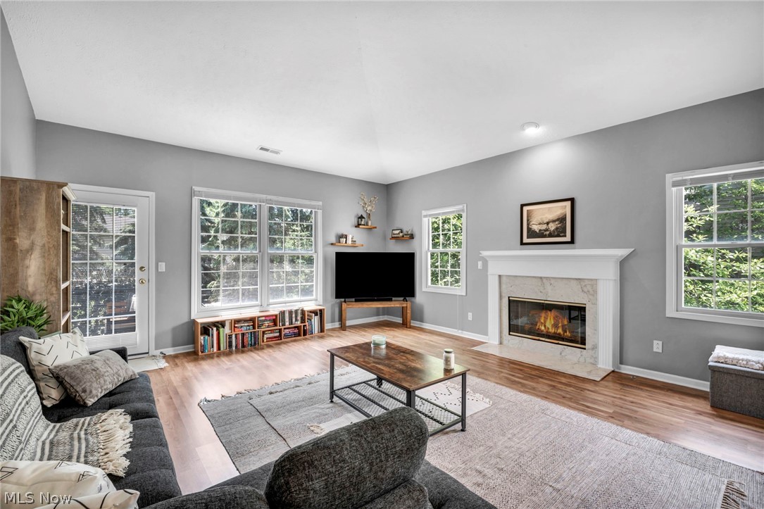 491 Eagle Trace Mayfield Heights OH 44124