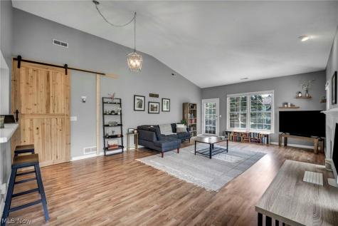 491 Eagle Trace Mayfield Heights OH 44124