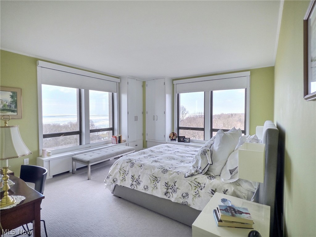 1 Bratenahl Place Bratenahl OH 44108