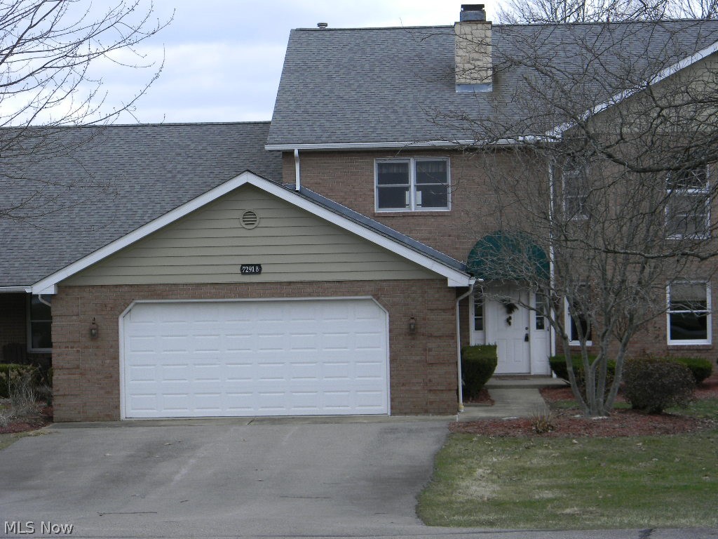 7291 Oakwood Drive Brookfield OH 44403
