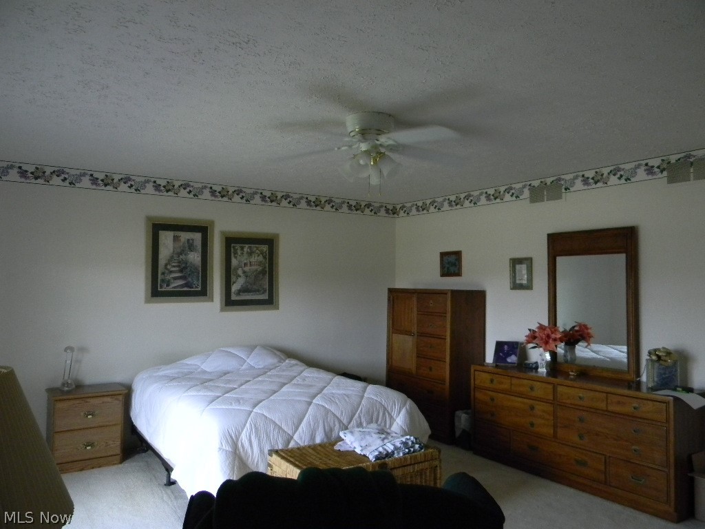 7291 Oakwood Drive Brookfield OH 44403