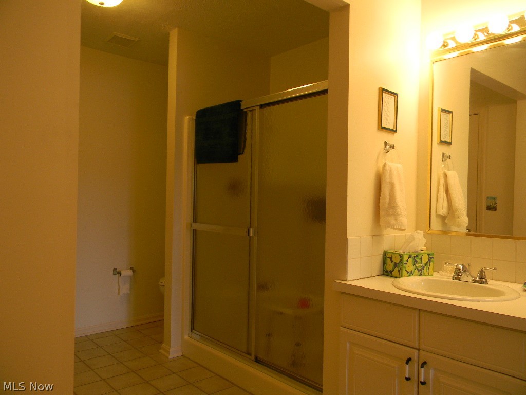 7291 Oakwood Drive Brookfield OH 44403