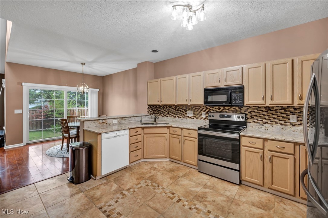 9797 Sugarbush Circle Olmsted Falls OH 44138