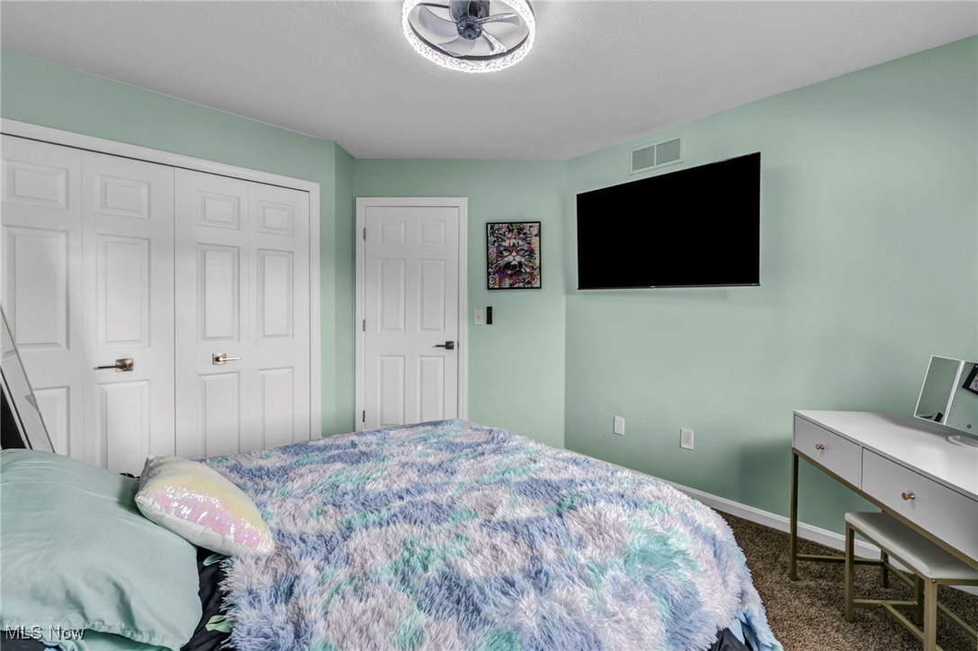 9797 Sugarbush Circle Olmsted Falls OH 44138