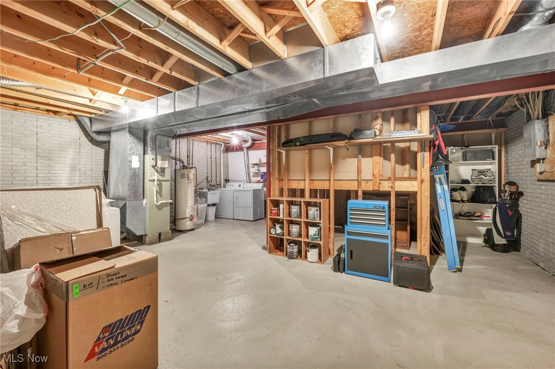 9797 Sugarbush Circle Olmsted Falls OH 44138