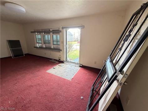 9342 Mount Auburn Avenue Cleveland OH 44104