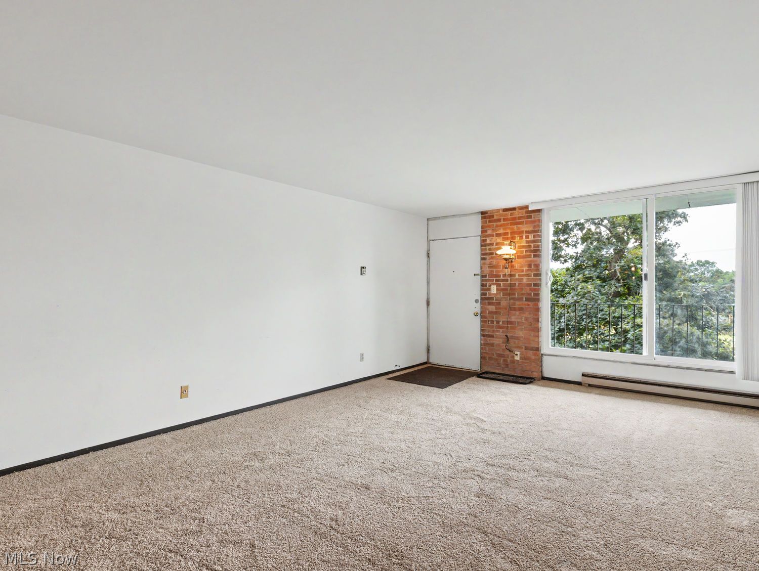 2331 E Market Street Akron OH 44312