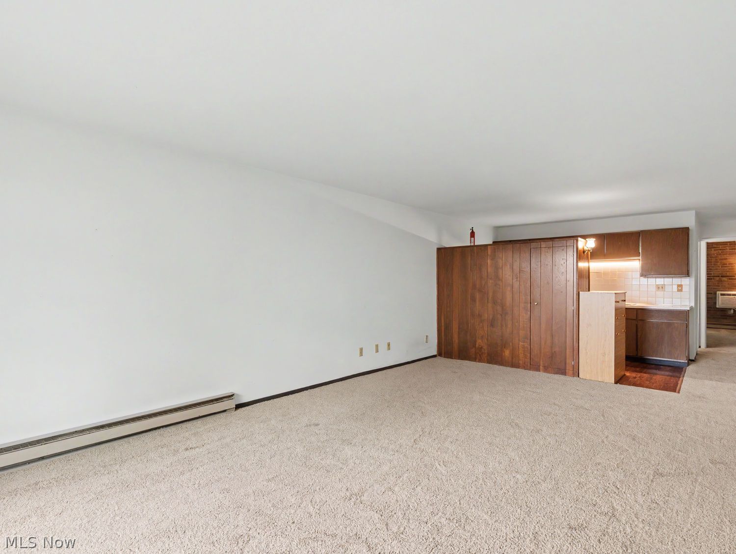 2331 E Market Street Akron OH 44312