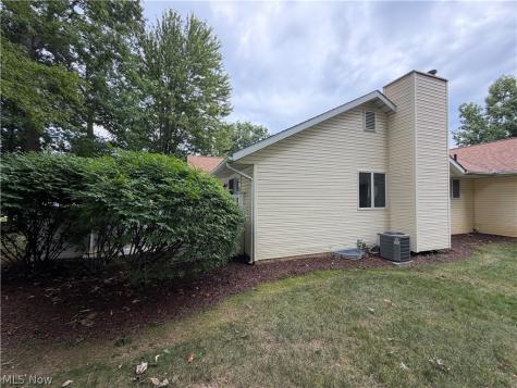 2378 Port Williams Drive Stow OH 44224