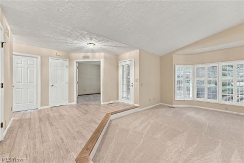 31825 Bayview Drive Avon Lake OH 44012