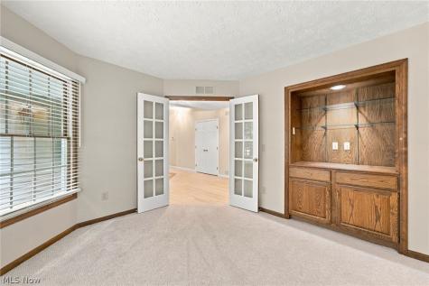31825 Bayview Drive Avon Lake OH 44012