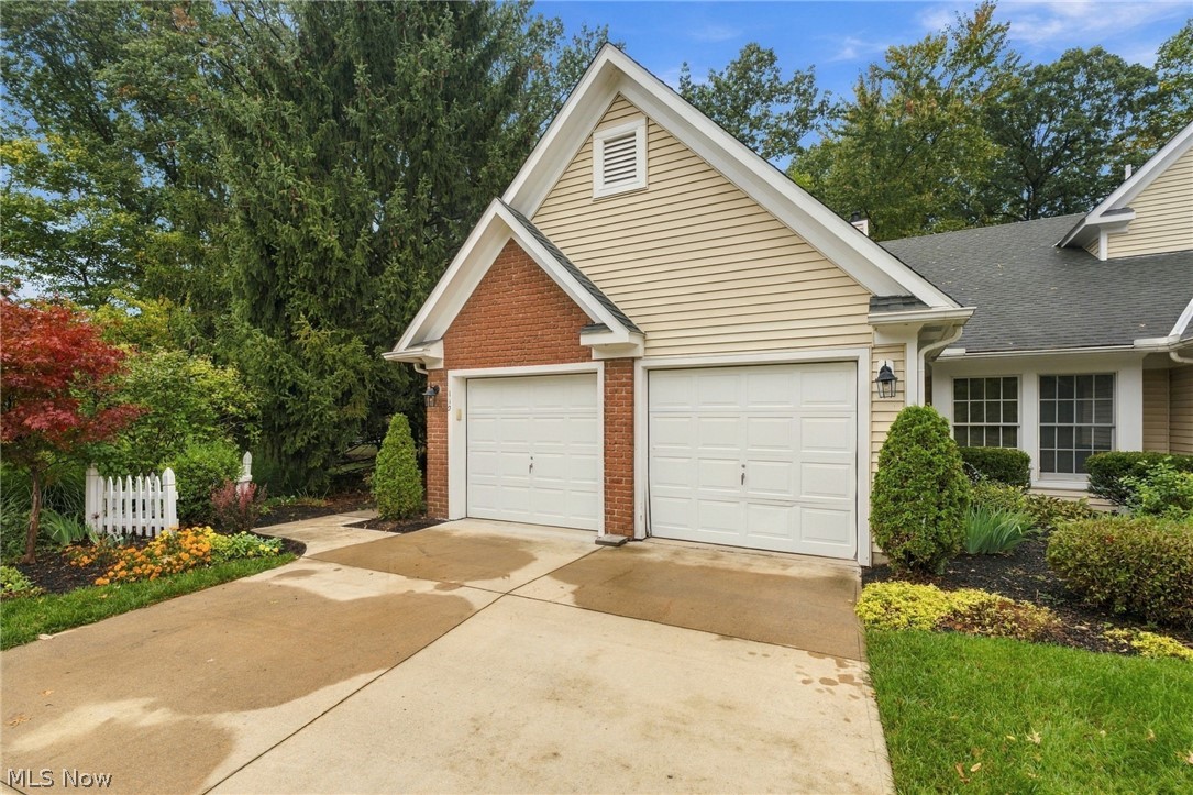 31825 Bayview Drive Avon Lake OH 44012