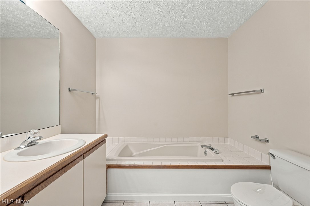 31825 Bayview Drive Avon Lake OH 44012