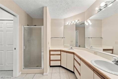 31825 Bayview Drive Avon Lake OH 44012