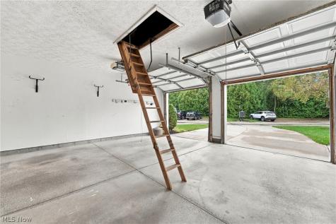 31825 Bayview Drive Avon Lake OH 44012