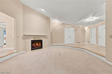 31825 Bayview Drive Avon Lake OH 44012