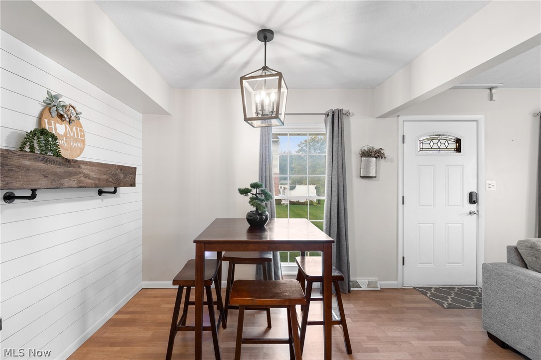 17506 Independence Court Brook Park OH 44142