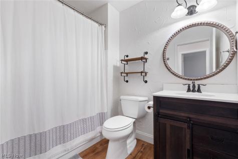 17506 Independence Court Brook Park OH 44142