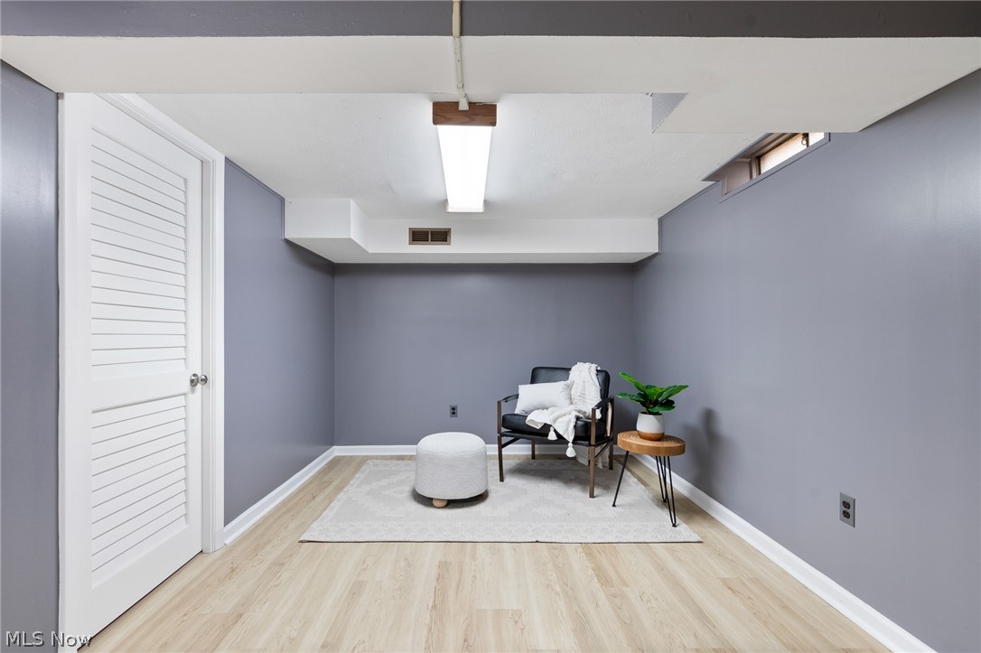 17506 Independence Court Brook Park OH 44142