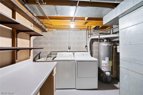 17506 Independence Court Brook Park OH 44142