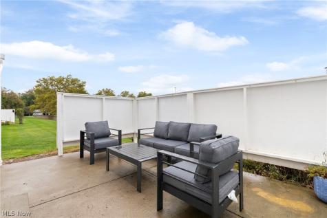 17506 Independence Court Brook Park OH 44142