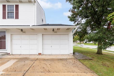 17506 Independence Court Brook Park OH 44142